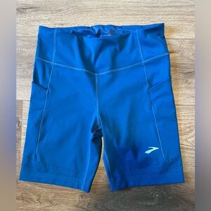 Brooks Running Method 8" Short Tight